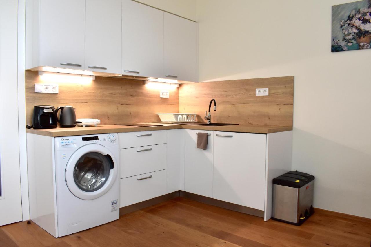 Airstay Apartment: Grebovka Apartament Praga